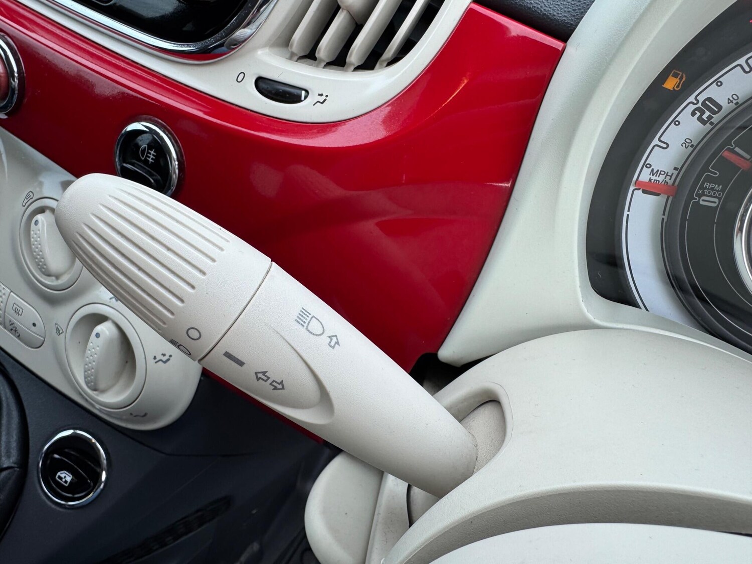 Used Fiat 500 2016 for sale - 77597829: Photo 27