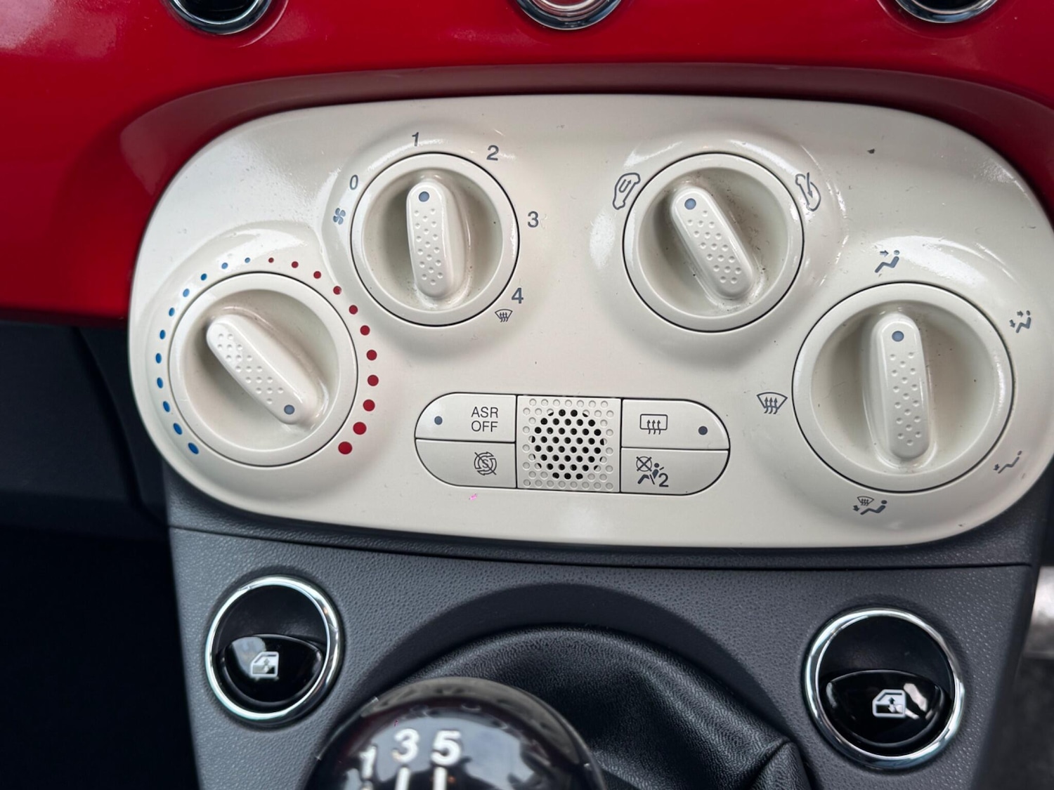 Used Fiat 500 2016 for sale - 77597829: Photo 31