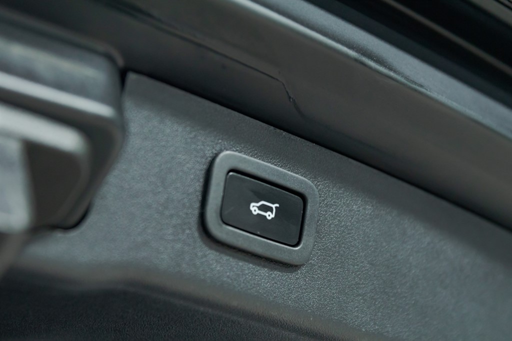 Used Jaguar XF 2021 for sale - 77532390: Photo 21