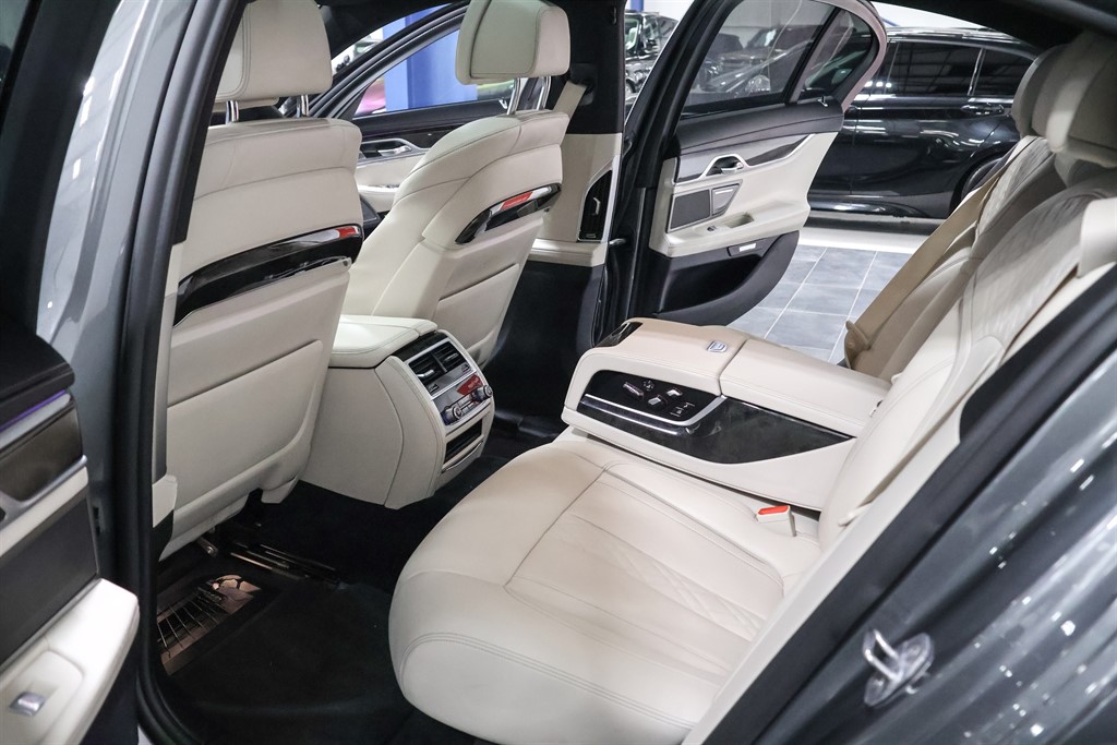 Used BMW 7 Series 2018 for sale - 76124899: Photo 51