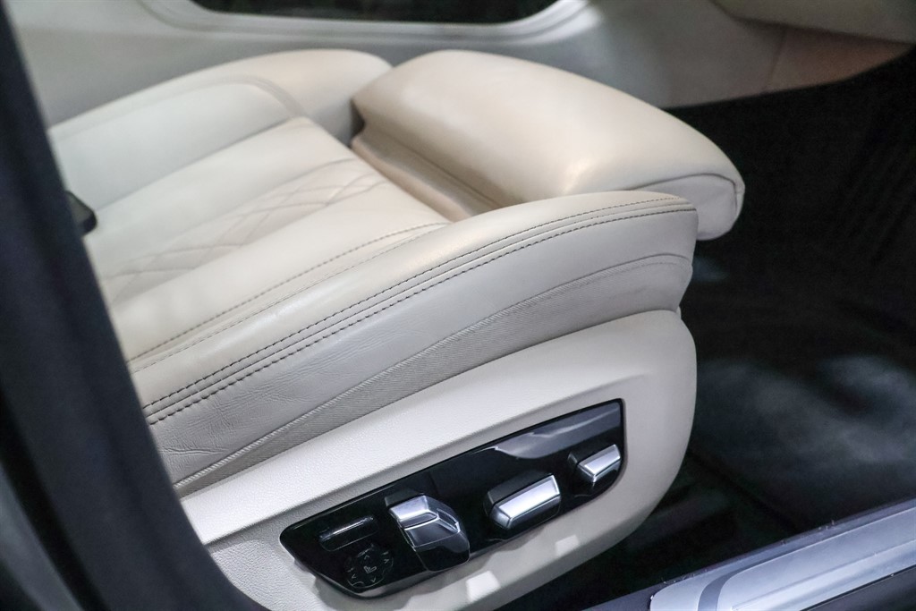 Used BMW 7 Series 2018 for sale - 76124899: Photo 53