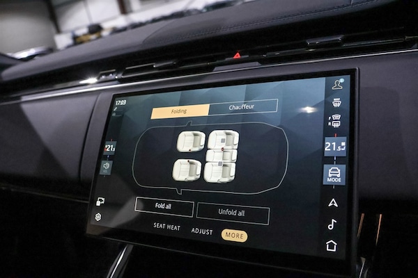 Used Land Rover Range Rover Sport 2024 for sale - 75570646: Photo 16