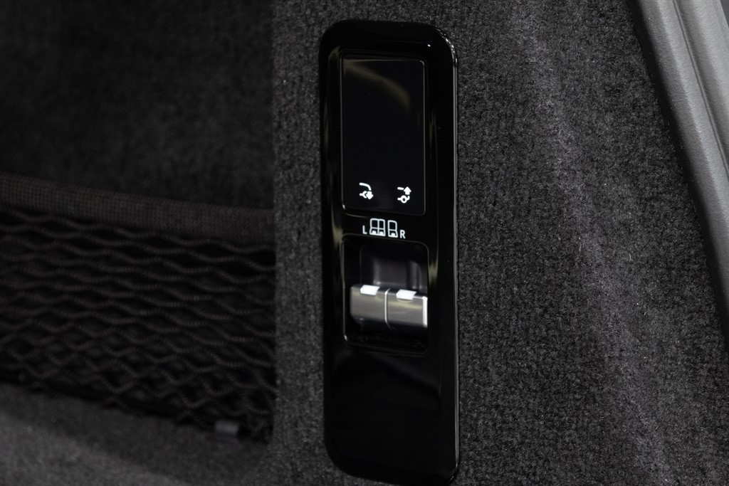 Used Land Rover Range Rover Sport 2023 for sale - 77877933: Photo 10