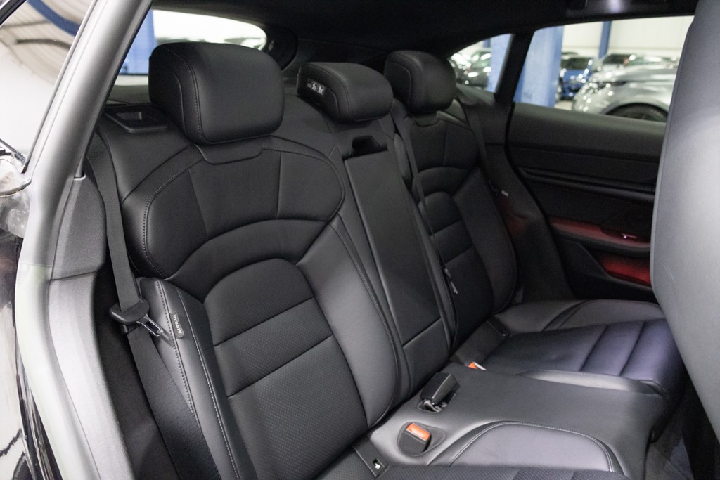 Used Porsche Taycan 2023 for sale - 77771522: Photo 15