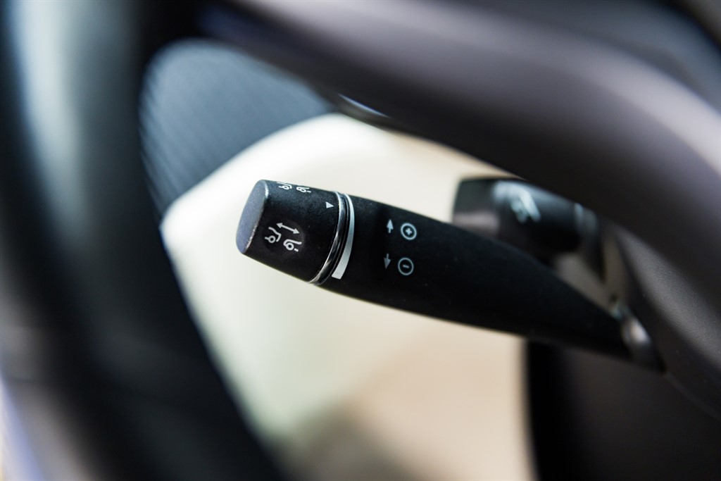 Used Tesla Model S 2020 for sale - 76355300: Photo 29