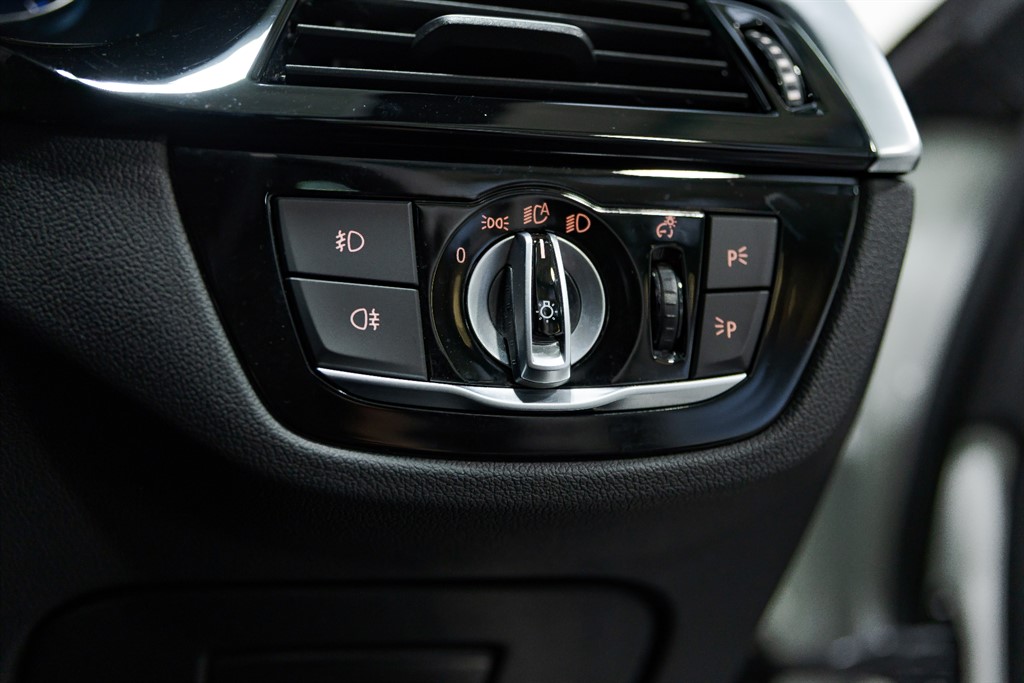 Used BMW 5 Series 2019 for sale - 77005597: Photo 32