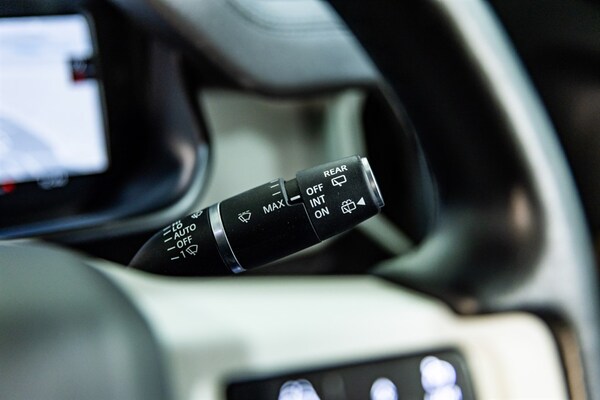 Used Land Rover Defender 2023 for sale - 75571727: Photo 68