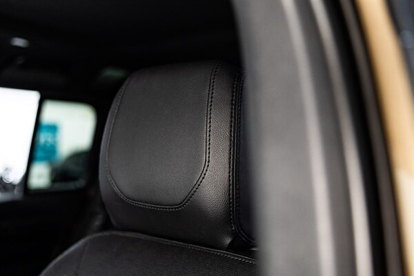 Used Land Rover Defender 2023 for sale - 75571727: Photo 73