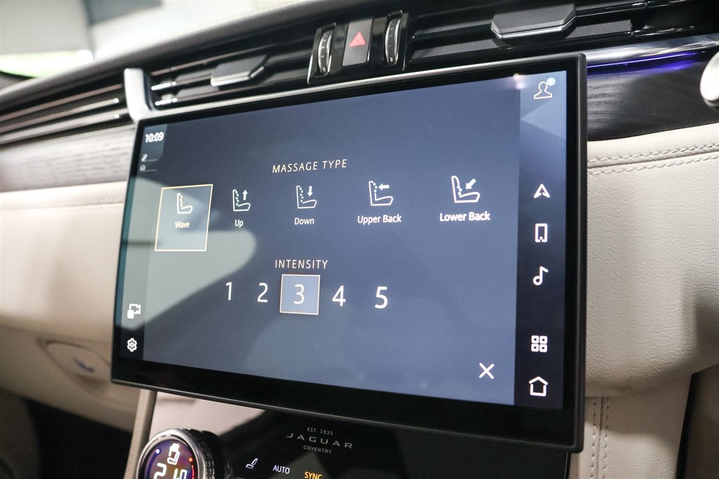 Used Jaguar F-Pace 2023 for sale - 76003805: Photo 15