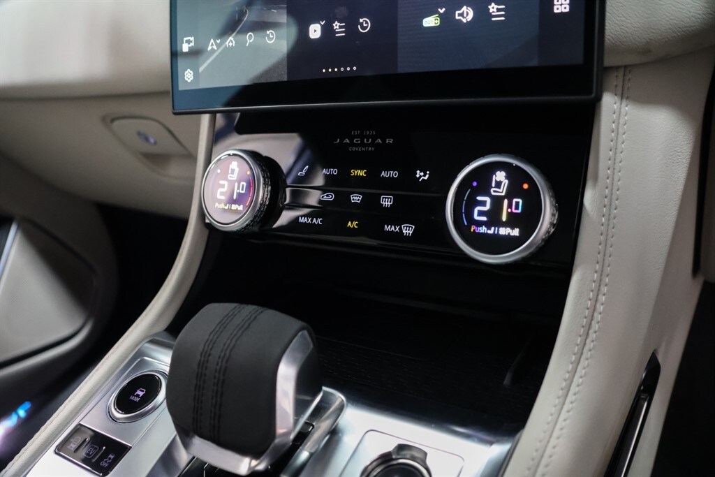 Used Jaguar F-Pace 2023 for sale - 76003805: Photo 29