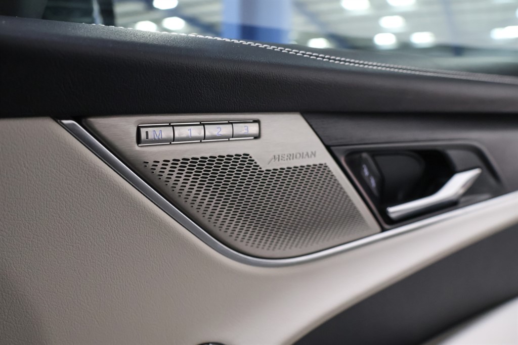 Used Jaguar F-Pace 2023 for sale - 76003805: Photo 37