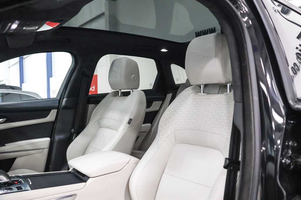 Used Jaguar F-Pace 2023 for sale - 76003805: Photo 40