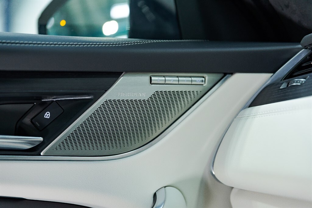 Used Jaguar F-Pace 2023 for sale - 76003805: Photo 55