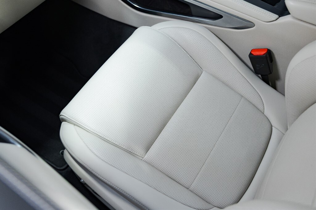 Used Jaguar F-Pace 2023 for sale - 76003805: Photo 62