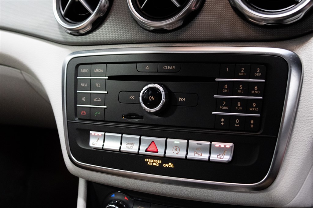 Used Mercedes-Benz GLA 2018 for sale - 77856008: Photo 22