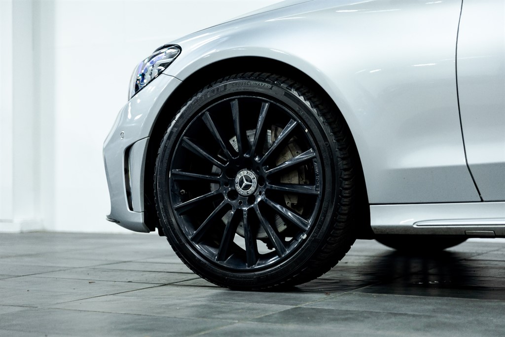 Used Mercedes-Benz C Class 2020 for sale - 76615892: Photo 11