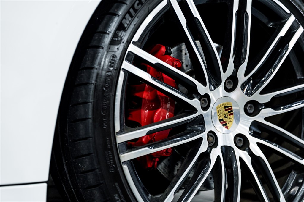 Used Porsche Cayman 2015 for sale - 76332381: Photo 8