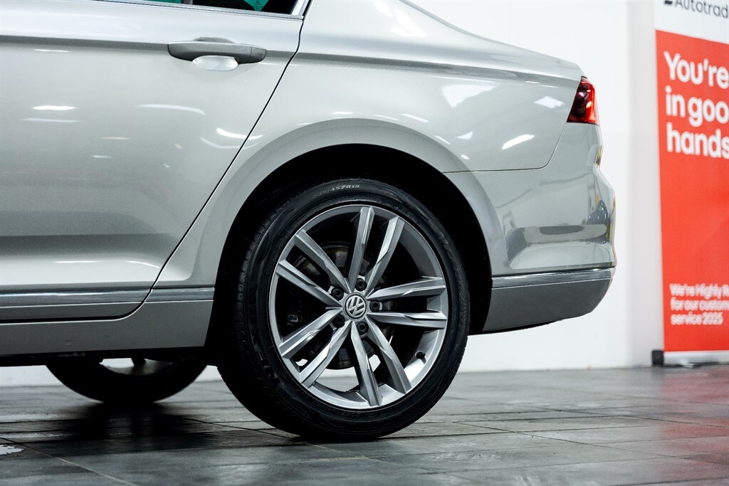 Used Volkswagen Passat 2016 for sale - 76544666: Photo 11