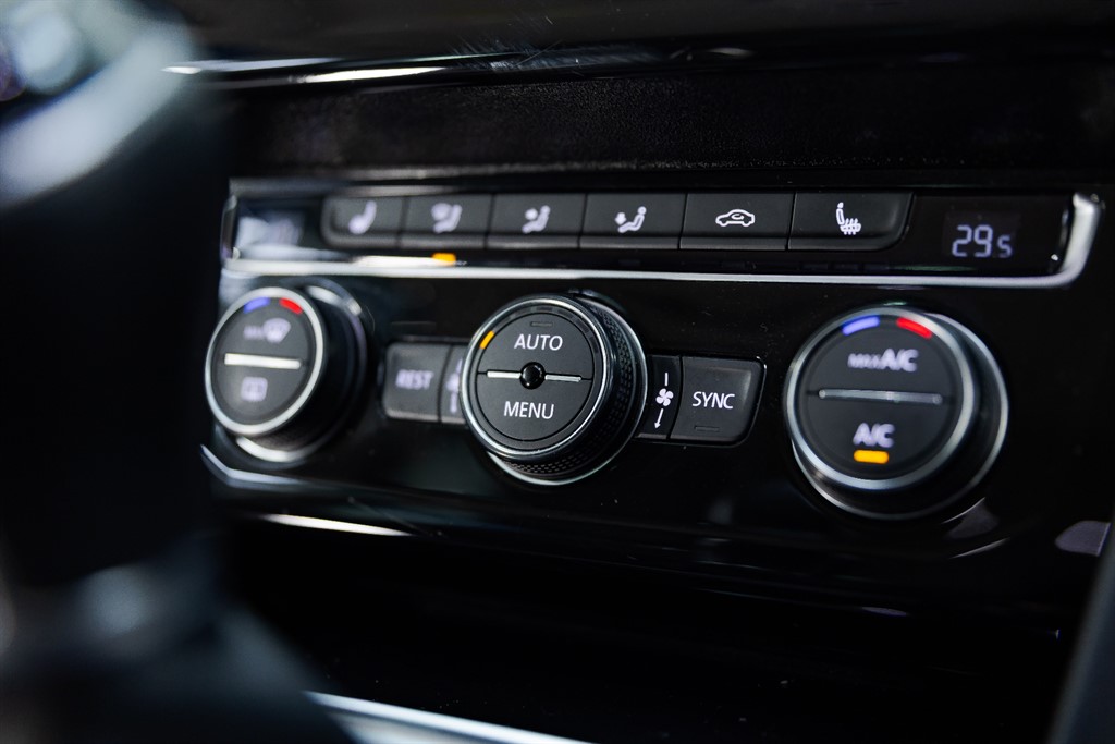 Used Volkswagen Passat 2016 for sale - 76544666: Photo 46