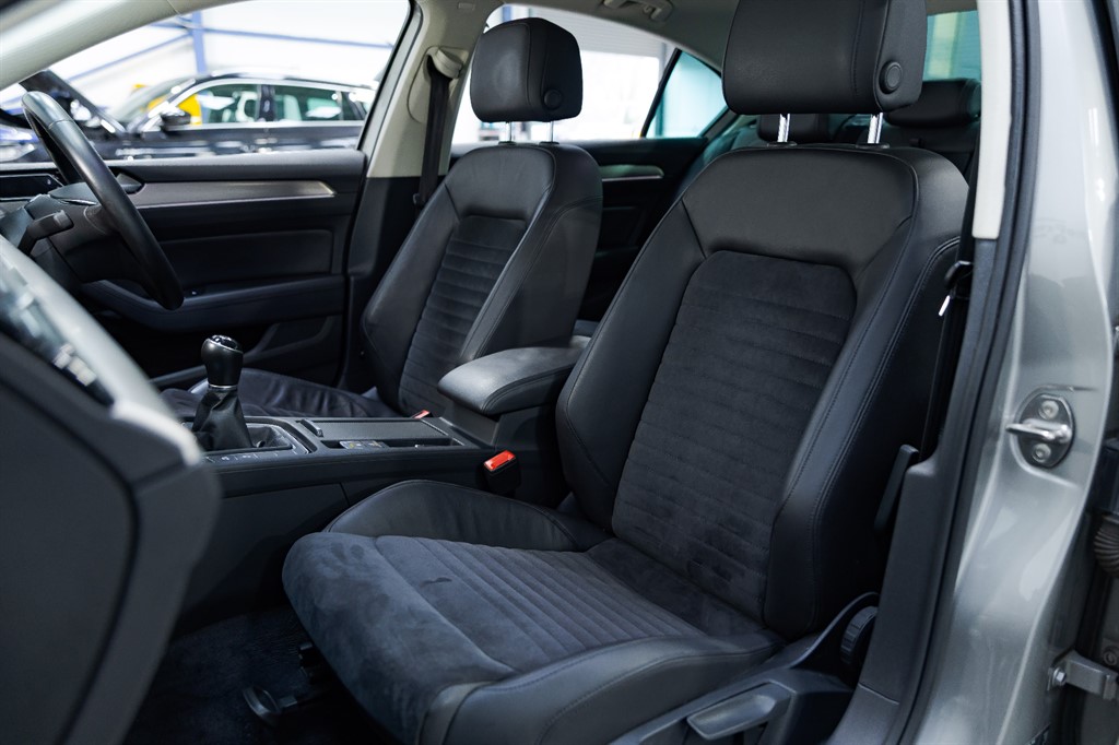 Used Volkswagen Passat 2016 for sale - 76544666: Photo 54