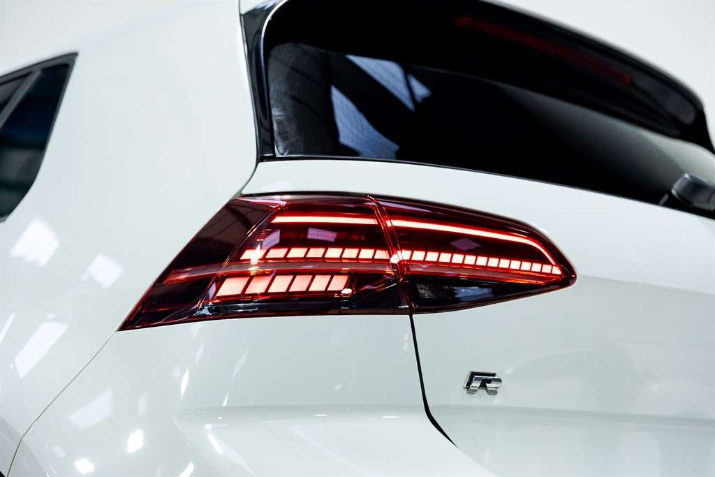 Used Volkswagen Golf 2018 for sale - 76552579: Photo 16