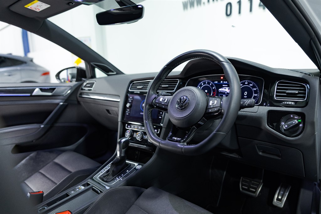 Used Volkswagen Golf 2018 for sale - 76552579: Photo 21