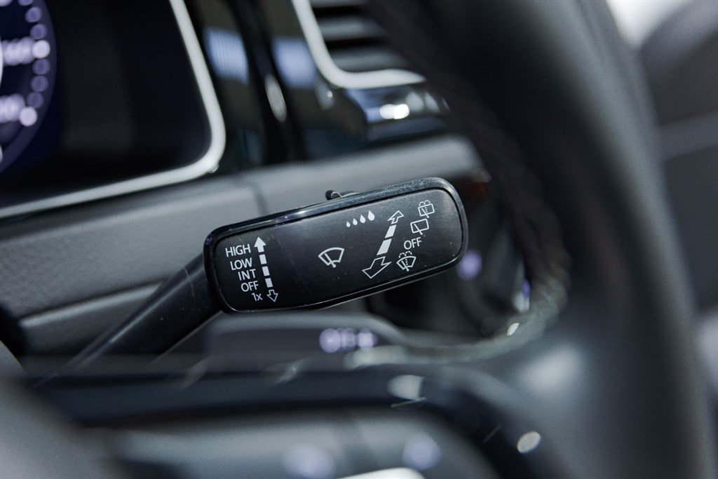 Used Volkswagen Golf 2018 for sale - 76552579: Photo 29