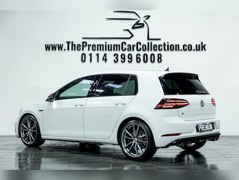 Used Volkswagen Golf 2018 for sale - 76552579: Photo