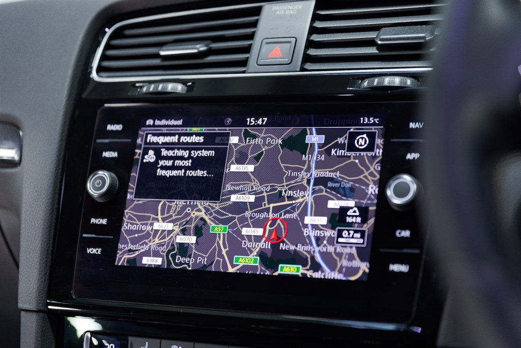 Used Volkswagen Golf 2018 for sale - 76552579: Photo 38