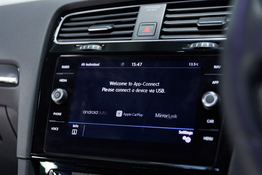 Used Volkswagen Golf 2018 for sale - 76552579: Photo 39