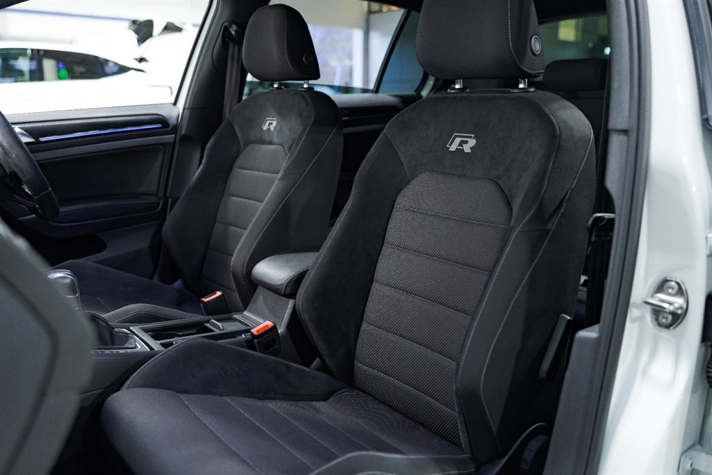 Used Volkswagen Golf 2018 for sale - 76552579: Photo 56