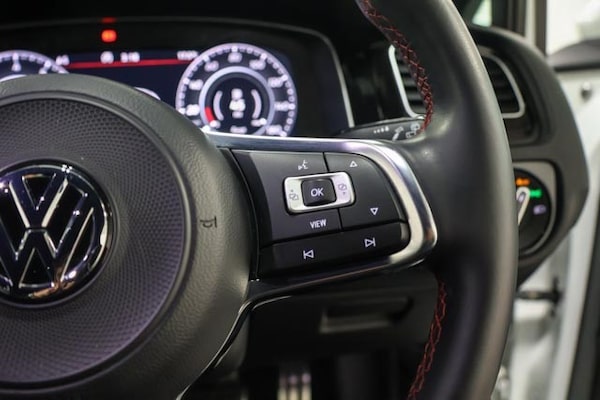 Used Volkswagen Golf 2019 for sale - 76003801: Photo 23
