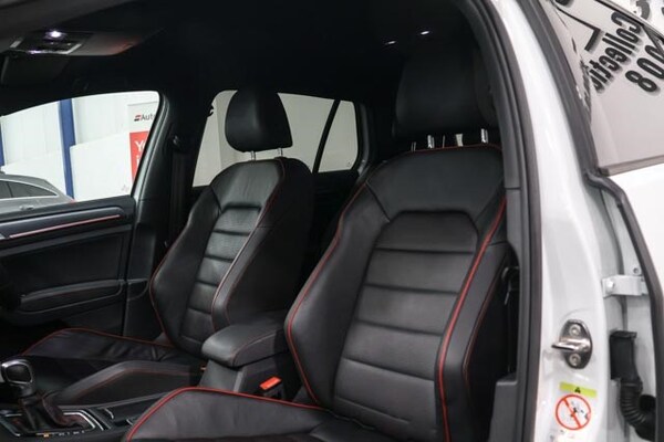 Used Volkswagen Golf 2019 for sale - 76003801: Photo 28