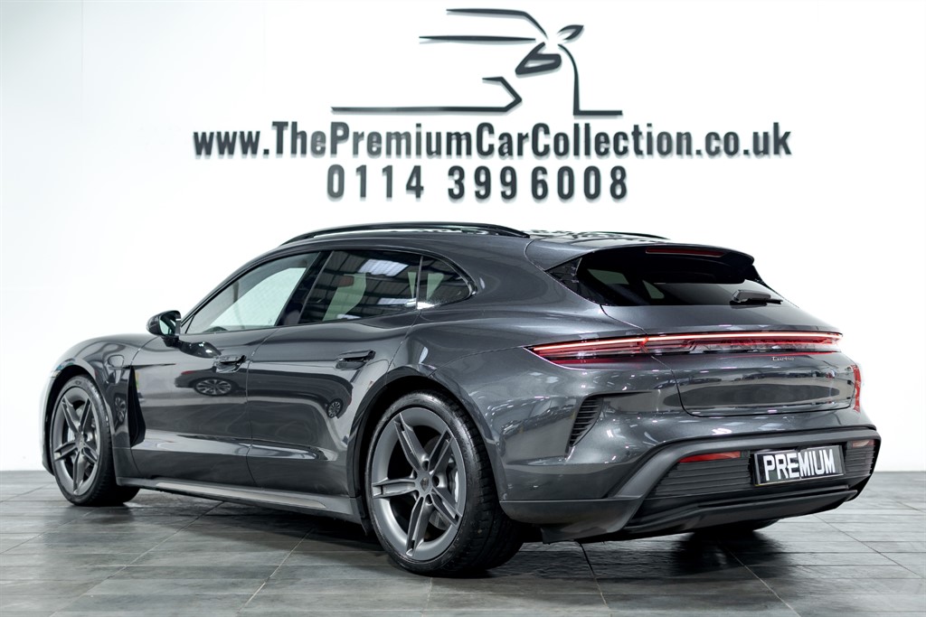 Used Porsche Taycan 2024 for sale - 77450120: Photo 2