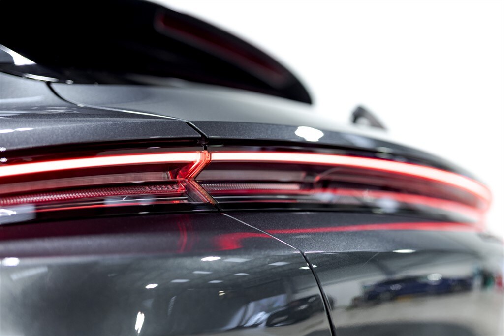 Used Porsche Taycan 2024 for sale - 77450120: Photo 20