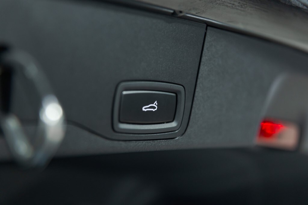 Used Porsche Taycan 2024 for sale - 77450120: Photo 25