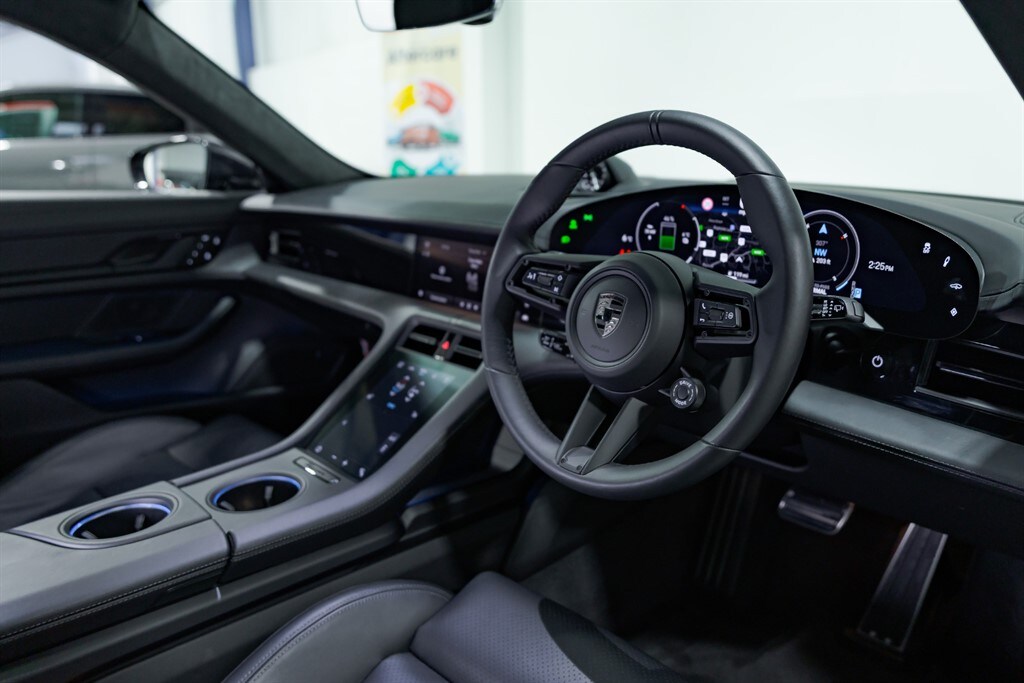 Used Porsche Taycan 2024 for sale - 77450120: Photo 26