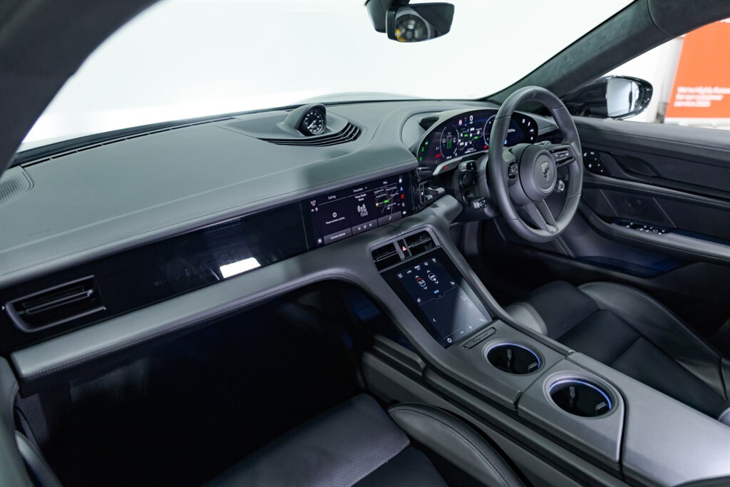 Used Porsche Taycan 2024 for sale - 77450120: Photo 28