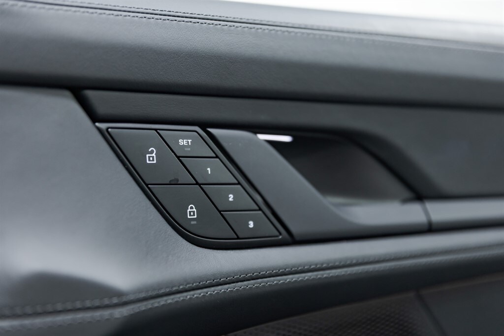 Used Porsche Taycan 2024 for sale - 77450120: Photo 37