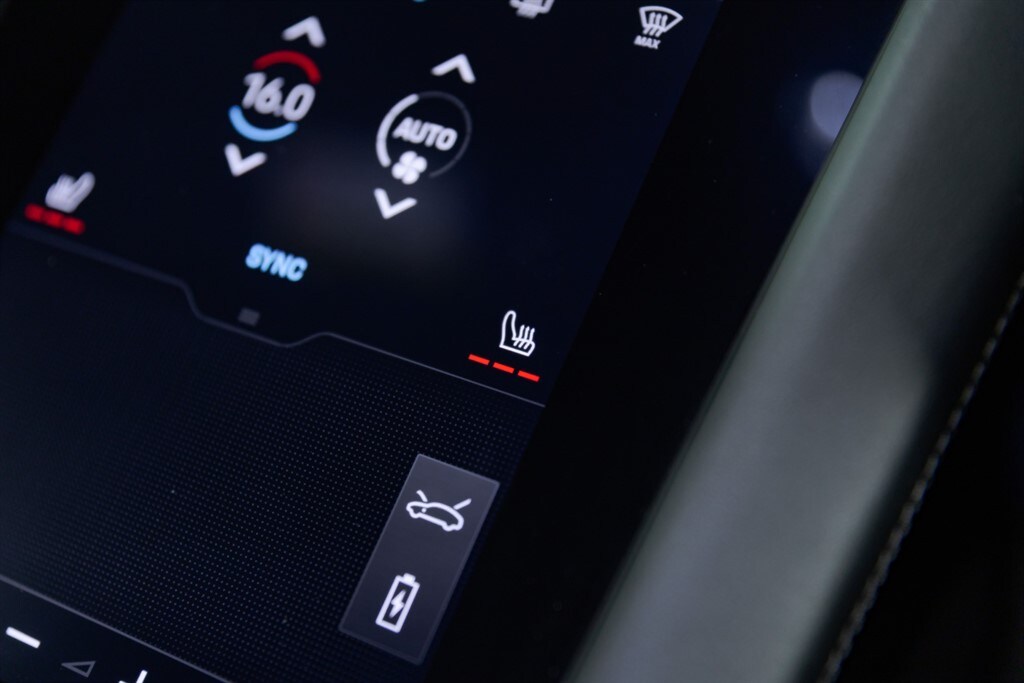 Used Porsche Taycan 2024 for sale - 77450120: Photo 59