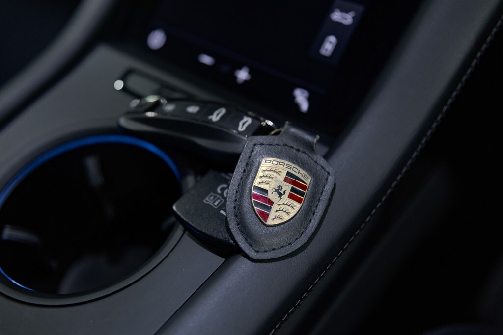 Used Porsche Taycan 2024 for sale - 77450120: Photo 67