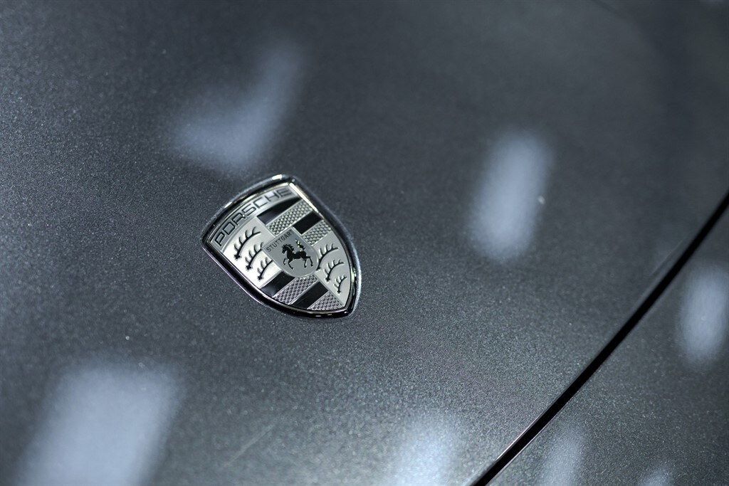 Used Porsche Taycan 2024 for sale - 77450120: Photo 7