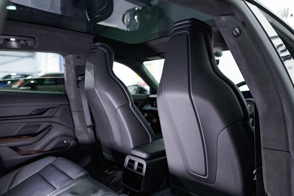 Used Porsche Taycan 2024 for sale - 77450120: Photo 73