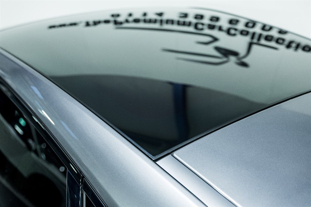 Used Jaguar E-Pace 2023 for sale - 76532372: Photo 11