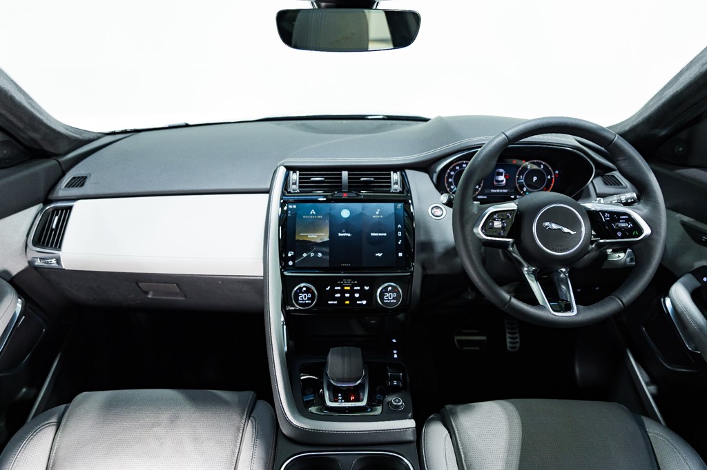 Used Jaguar E-Pace 2023 for sale - 76532372: Photo 23