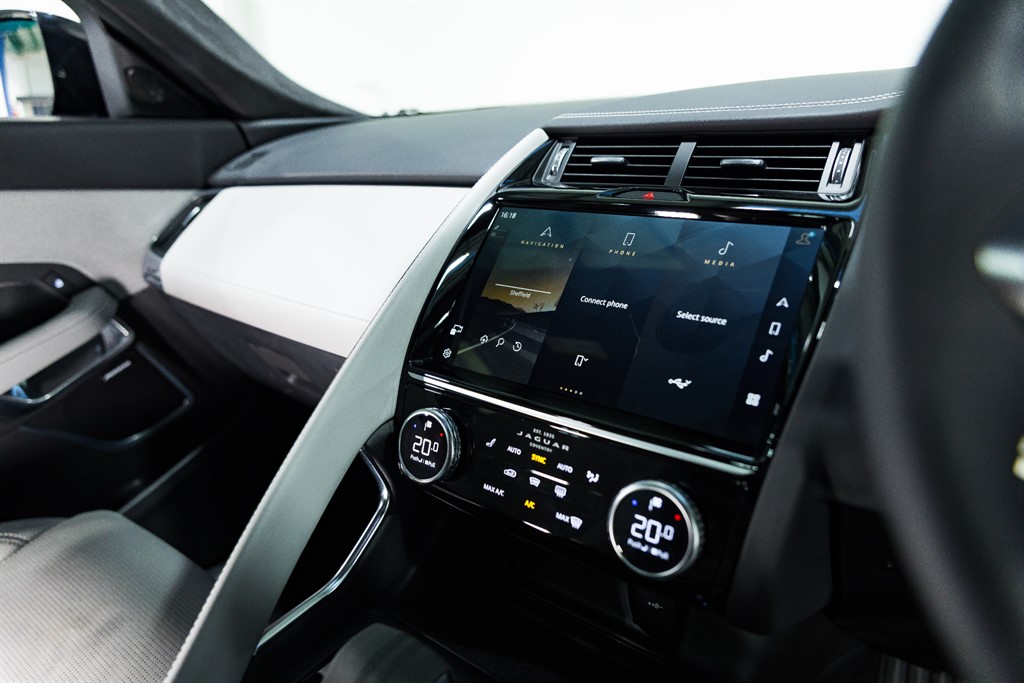 Used Jaguar E-Pace 2023 for sale - 76532372: Photo 34