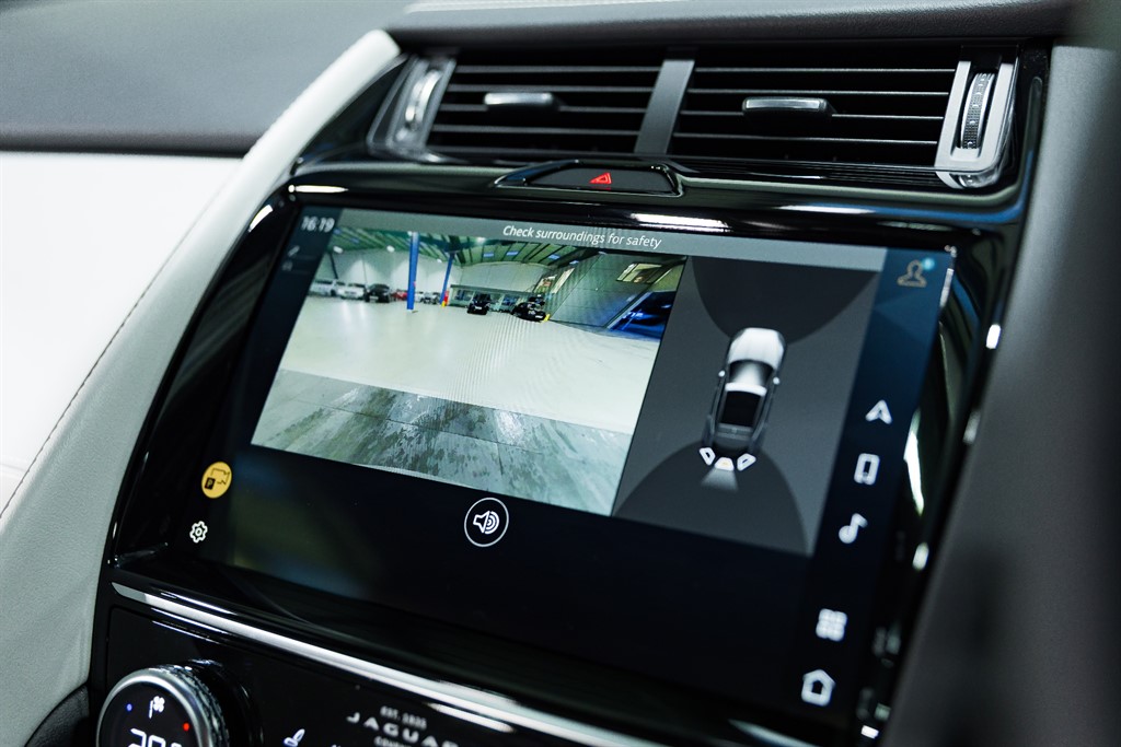 Used Jaguar E-Pace 2023 for sale - 76532372: Photo 37