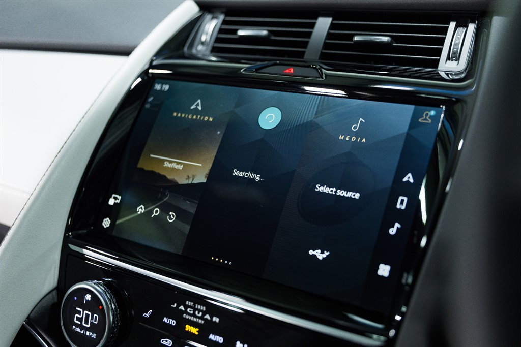 Used Jaguar E-Pace 2023 for sale - 76532372: Photo 38