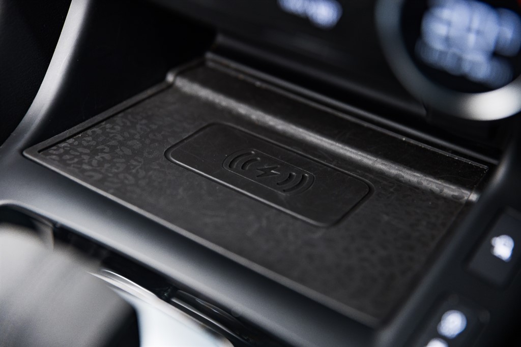 Used Jaguar E-Pace 2023 for sale - 76532372: Photo 44