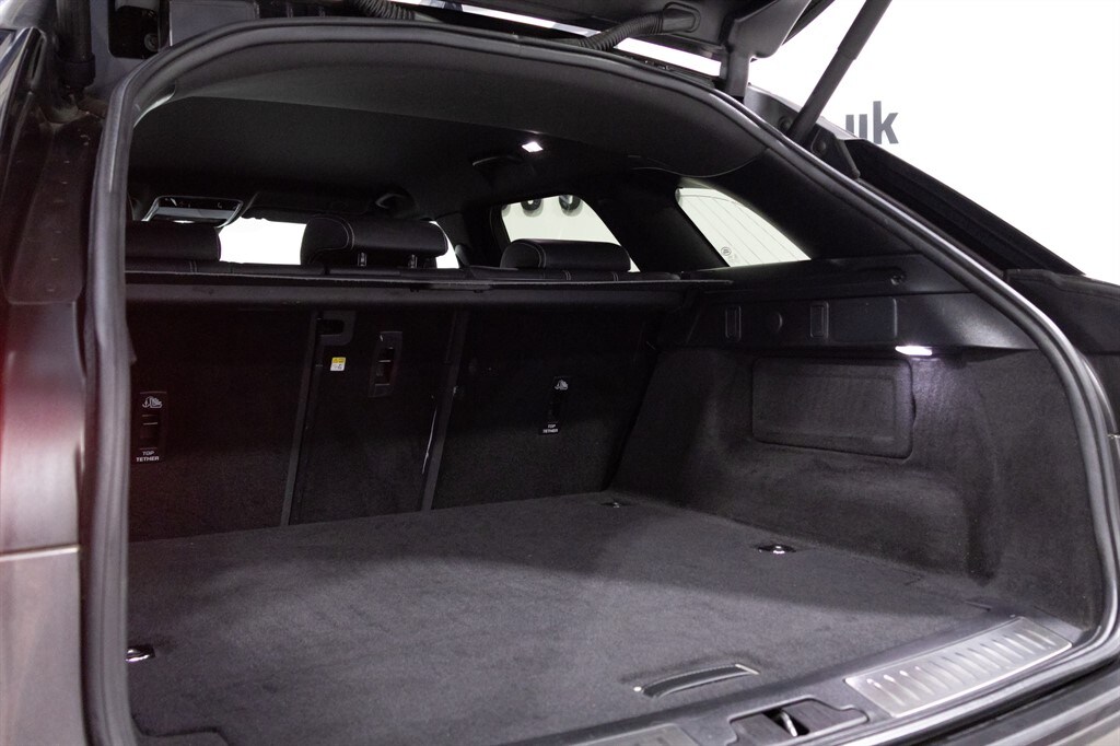 Used Land Rover Range Rover Velar 2023 for sale - 77786559: Photo 8